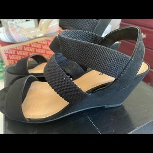 TORRID elastic strap sandals